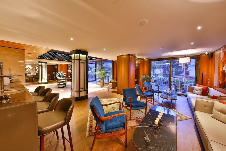 Hotel Tzl Suites