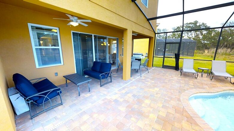 Golden Palms Resort