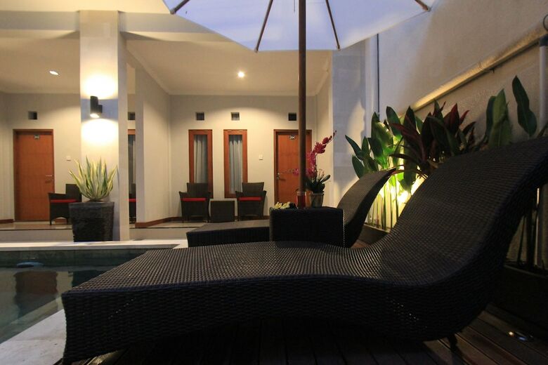 Hotel Tom Guest House