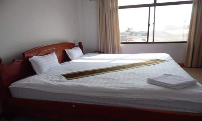 Friendship Hotel