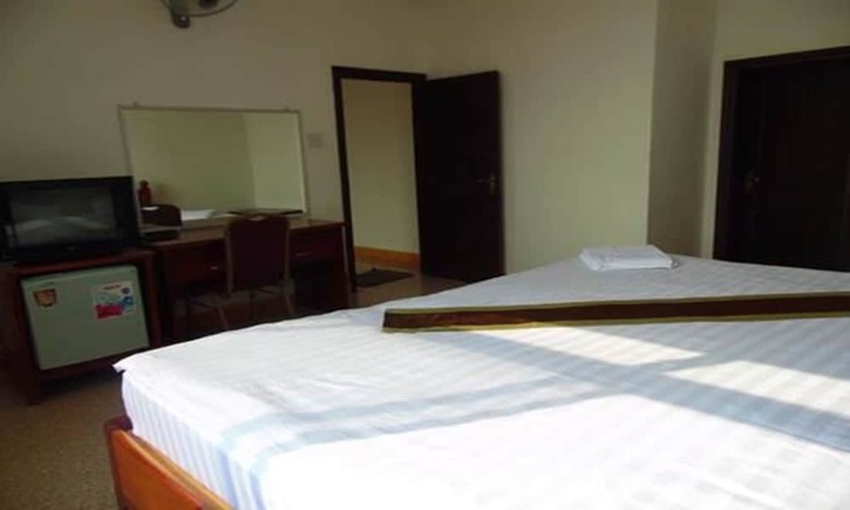 Friendship Hotel