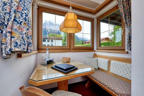 Hostal Hotel Bergland
