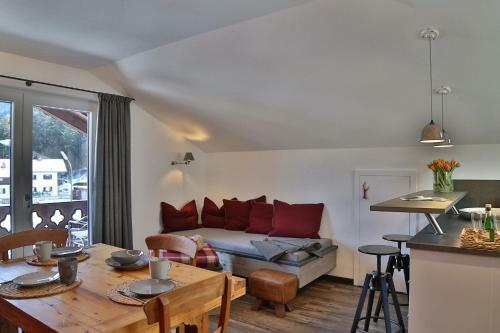 Hostal G�stehaus Sch�nanger