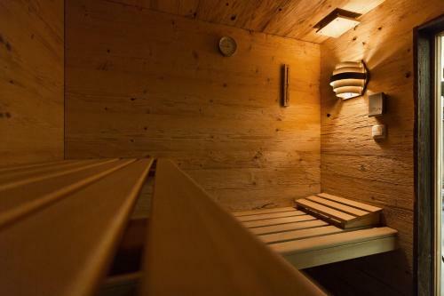 Hostal G�stehaus Sch�nanger
