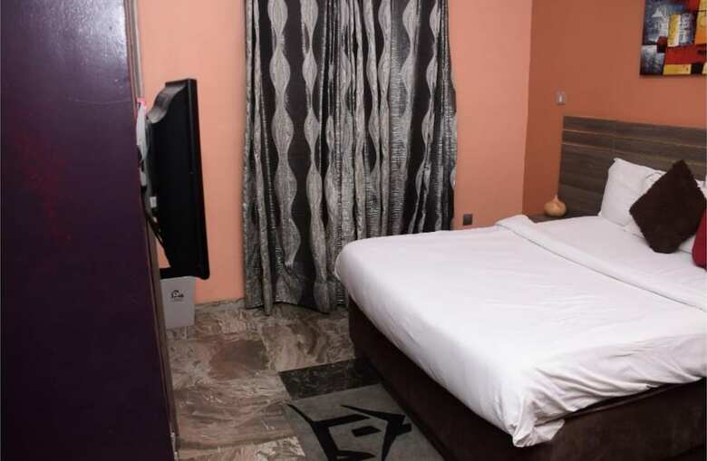 Hotel House 46