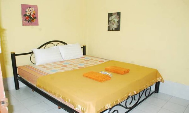 Hostal Mixay Guesthouse