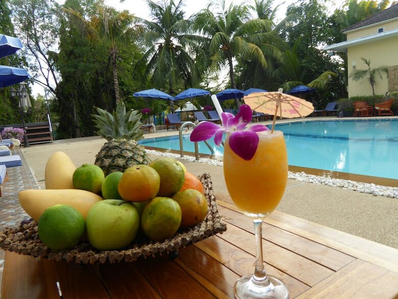 Oasis Garden & Pool Villa At Vip Resort