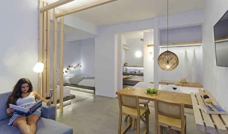 Chrysalis Boutique Hotel