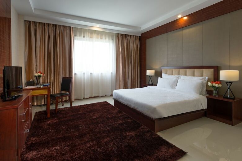The Farmington Hotel