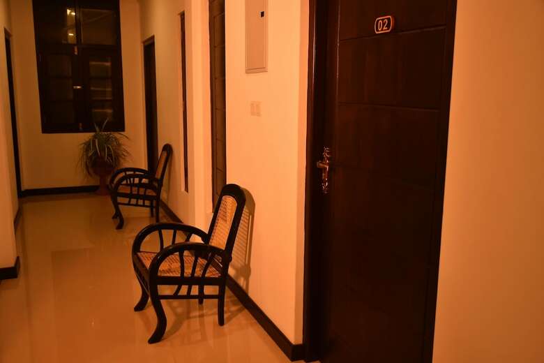 Lochana Beach Hotel
