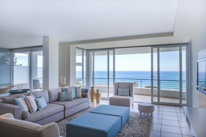 Villa Bay Reflections - Luxury Serviced Apartments