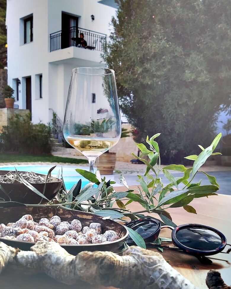 Creta Blue Boutique Hotel