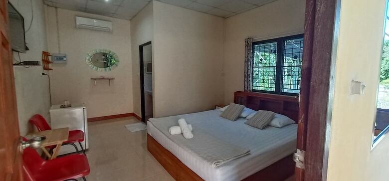 Hotel Happyville1