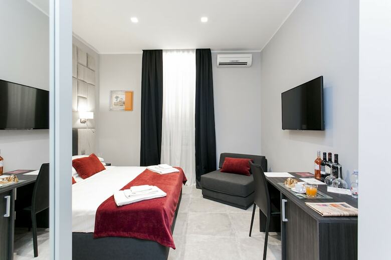 Hotel Cesare Ai Cavalieri Suites