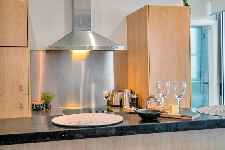 Princes Wharf Boutique Apartment