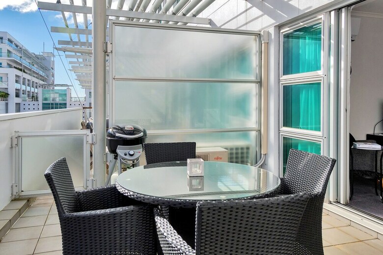 Princes Wharf Boutique Apartment