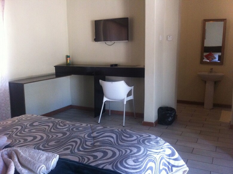 Hotel Shakawe Sands Lodge