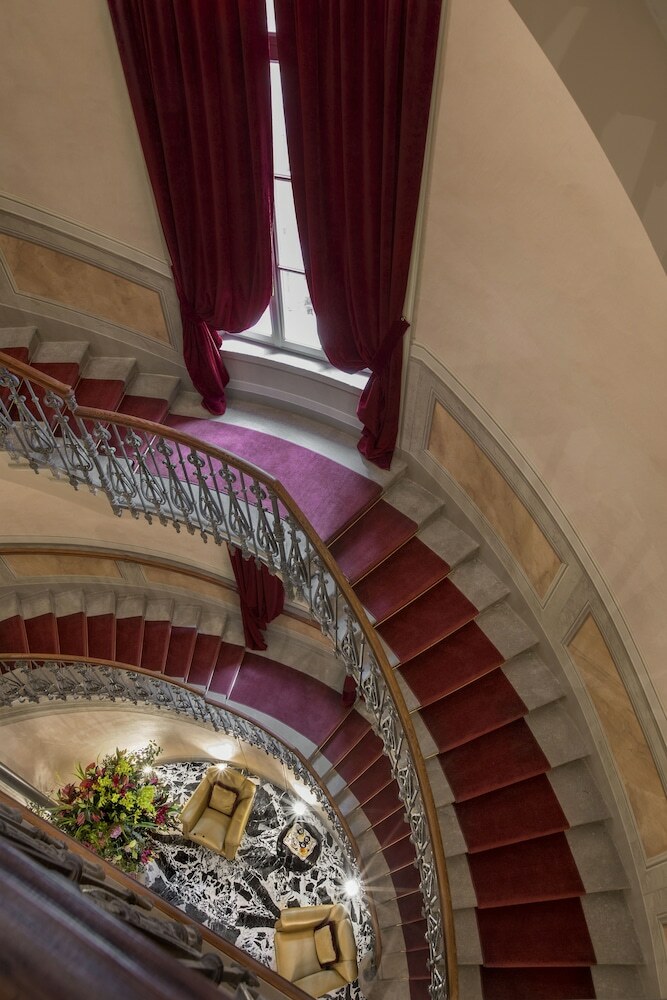 Vista Palazzo Small Luxury Hotel