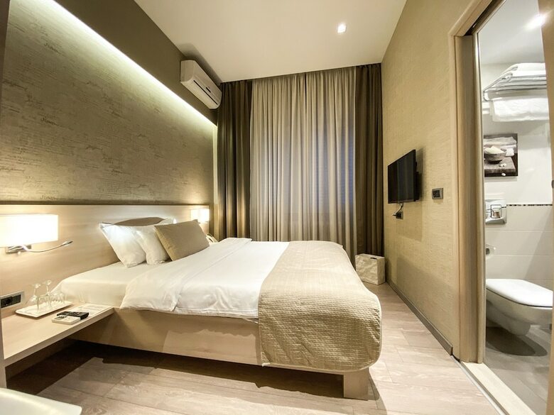 Hotel Prince Hall Palace