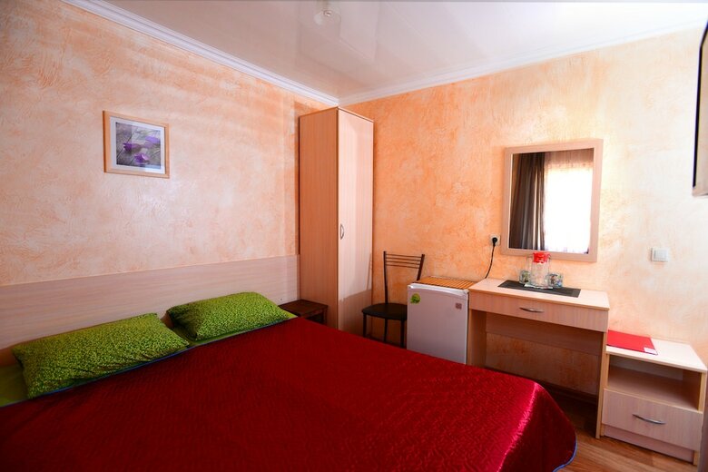 Irena Hotel
