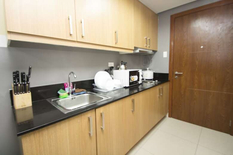 Withus Condotel At Shell Residences