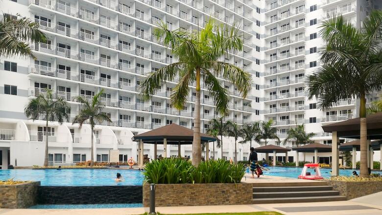 Withus Condotel At Shell Residences