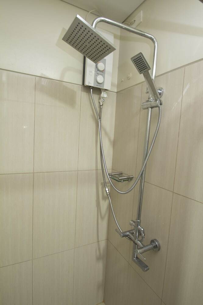 Withus Condotel At Shell Residences