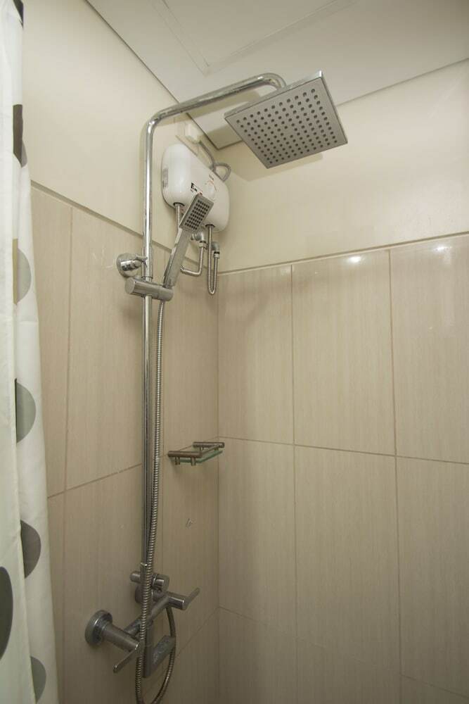 Withus Condotel At Shell Residences