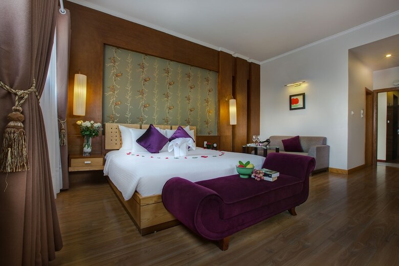 La Storia Ruby Hotel