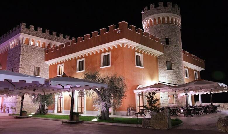 Posada Castello Torre In Pietra - Pietradefusi