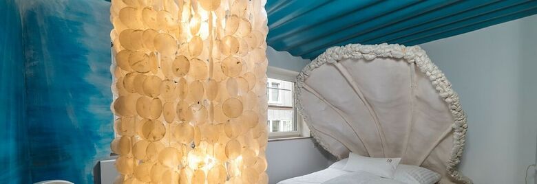 18arts Hotel