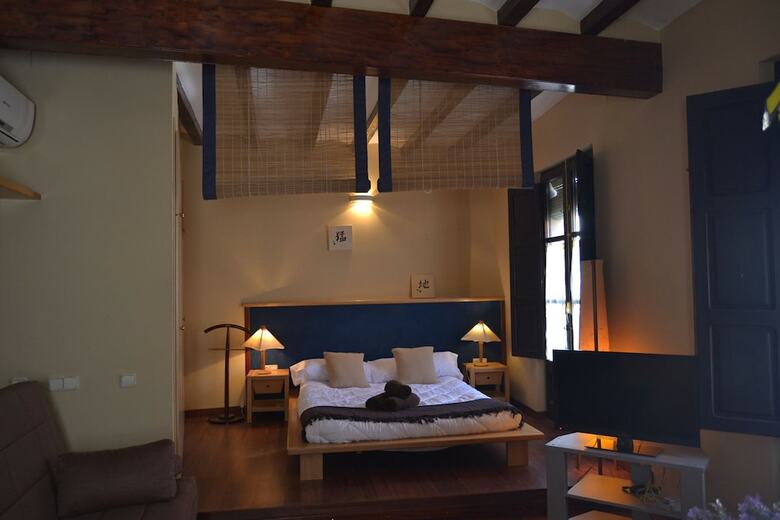 Apartamentos Tarragona Suites 70- Cavallers