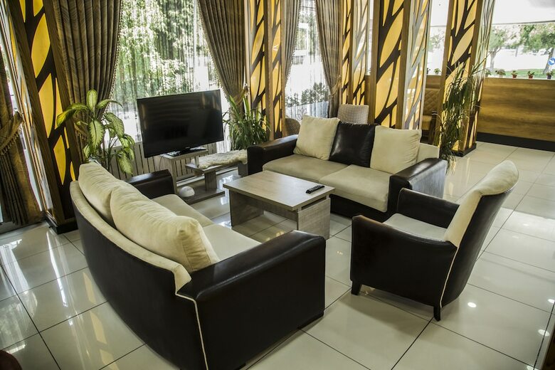 Zengin City Hotel