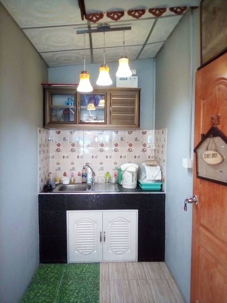 Hotel Ban Kru Ae Homestay