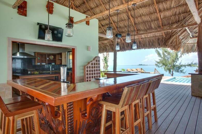 Villa Little Harvest Caye- Private Island