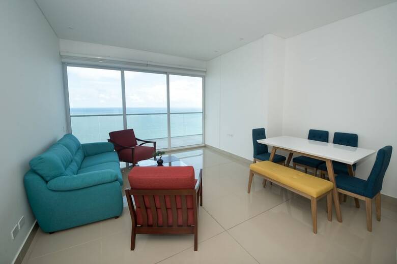 Apartamentos H2 Residences By Nomad Guru