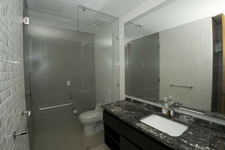 Apartamentos H2 Residences By Nomad Guru
