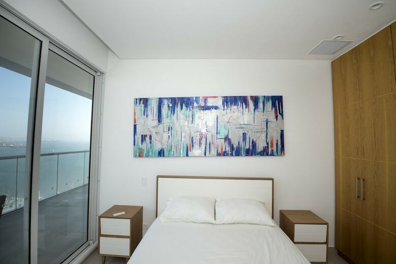 Apartamentos H2 Residences By Nomad Guru
