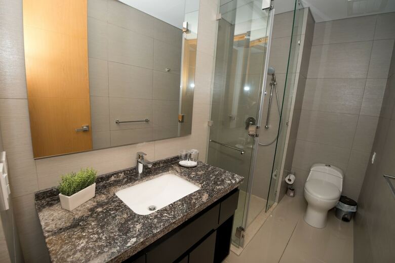 Apartamentos H2 Residences By Nomad Guru
