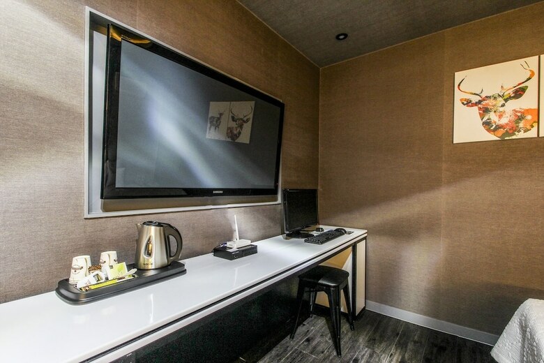 Le Idea Hotel
