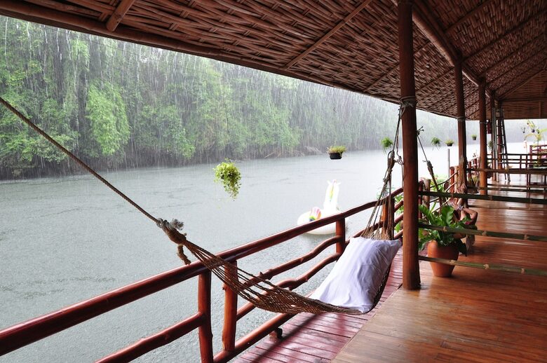 Hotel Mek Kiri River Kwai Resort