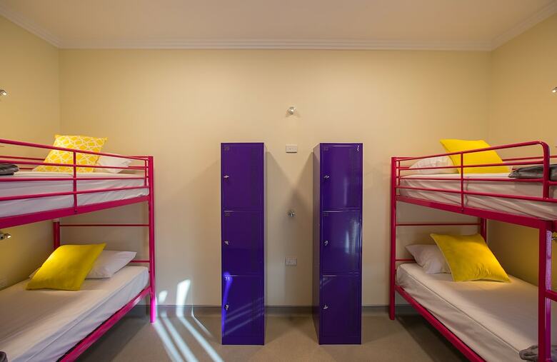 Hostal Breeze Lodge - Hostel