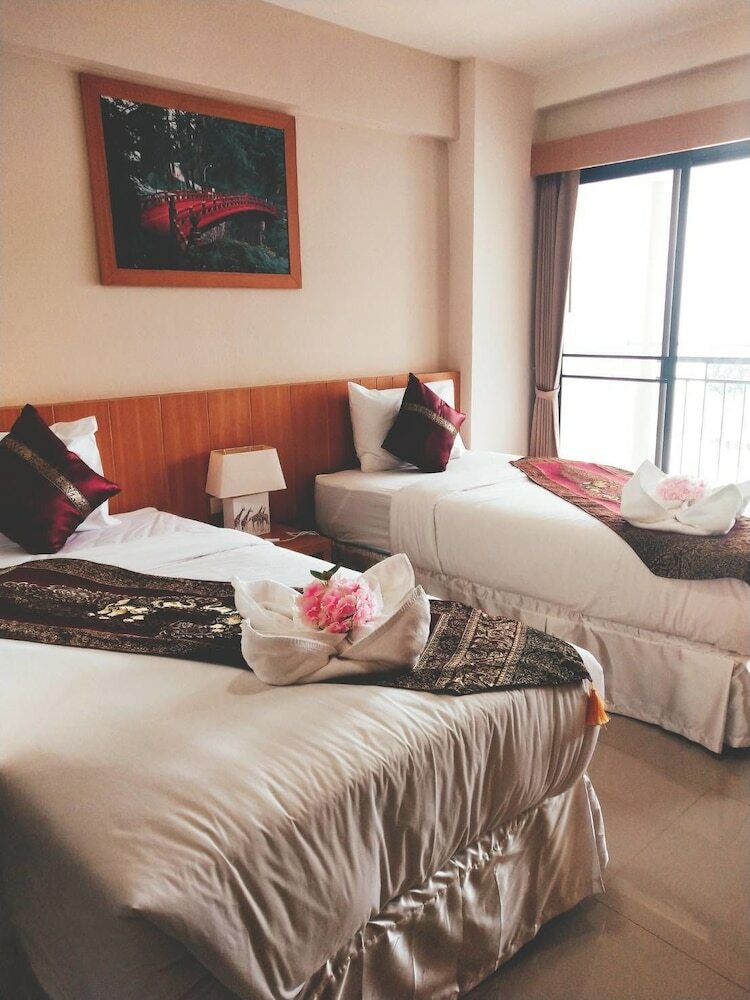 Sakura Boutique Hotel And Residence
