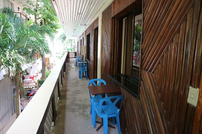 Bed & Breakfast Blue Coral Resort Boracay