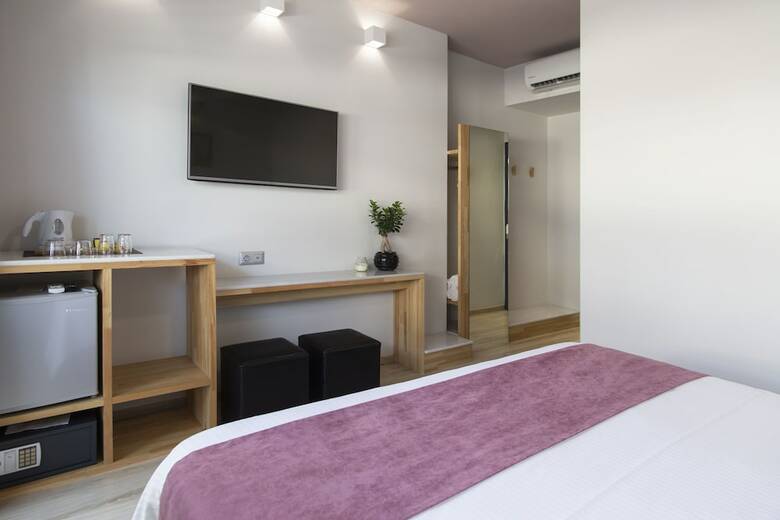 Hotel Be My Guest Athens