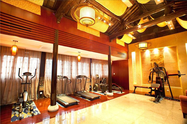 Hotel Eden Clubhouse