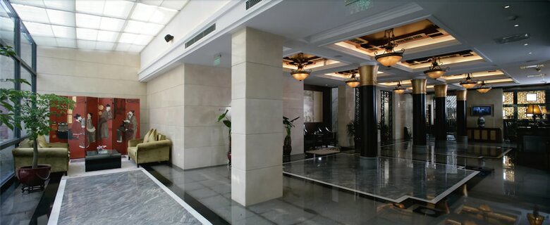 Hotel Eden Clubhouse