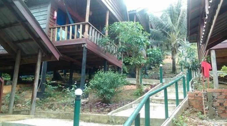 Hotel Happy Elephant Bungalows