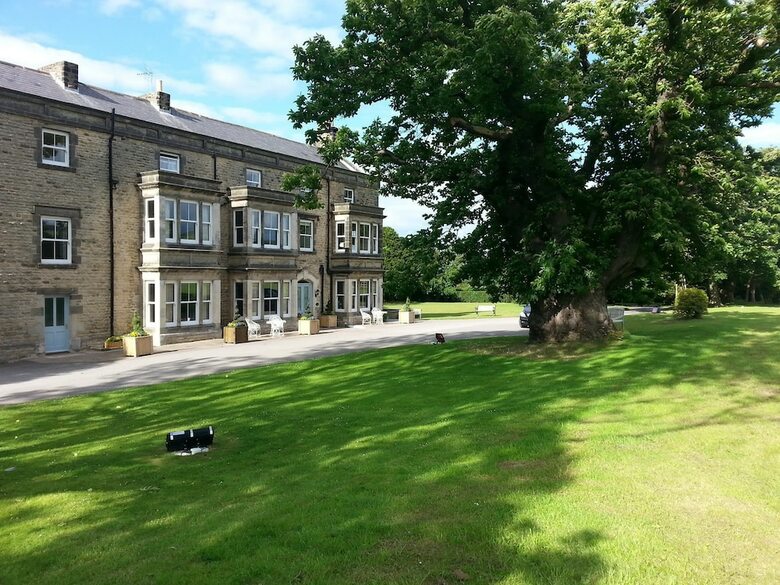 Hotel Burythorpe House