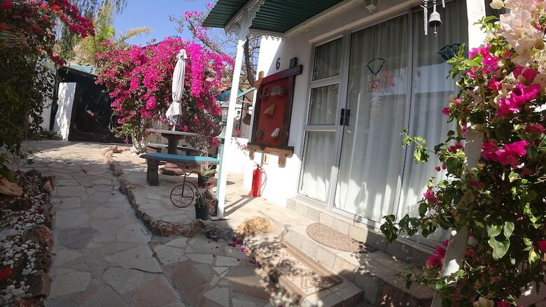 Hotel Blue Diamond Lodge